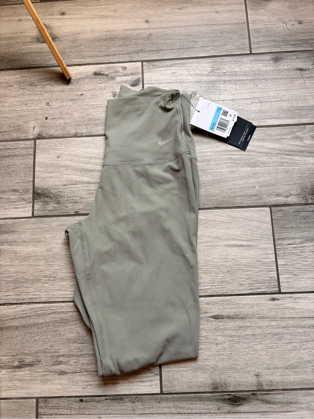 Nike Women’s Ribbed High-Rise Leggings in Sage Green